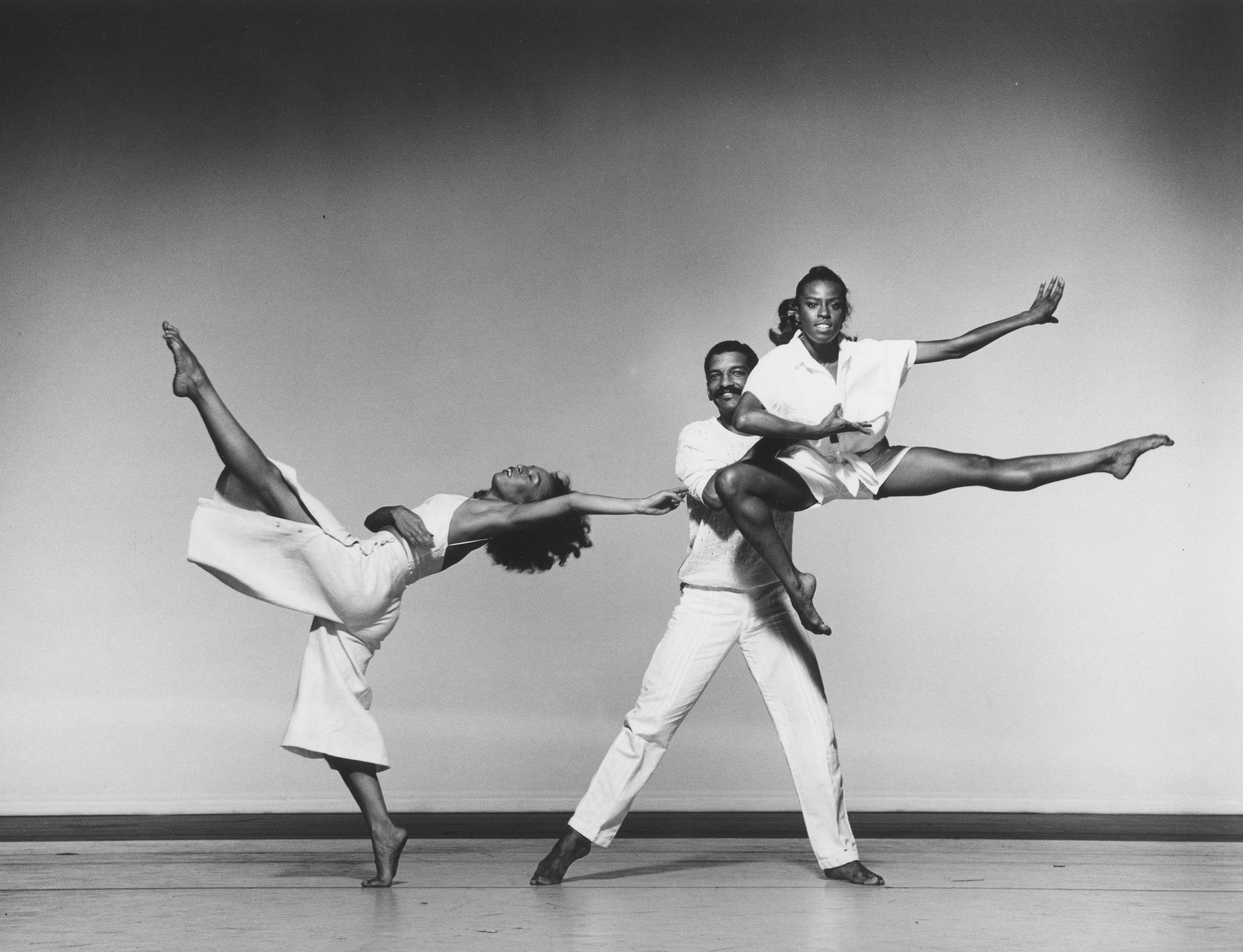 Debora Chase, Gary DeLoatch, Deborah Manning in Speeds by Jennifer Muller