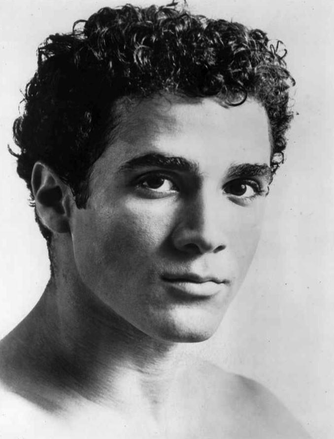 Headshot of Louis Falco