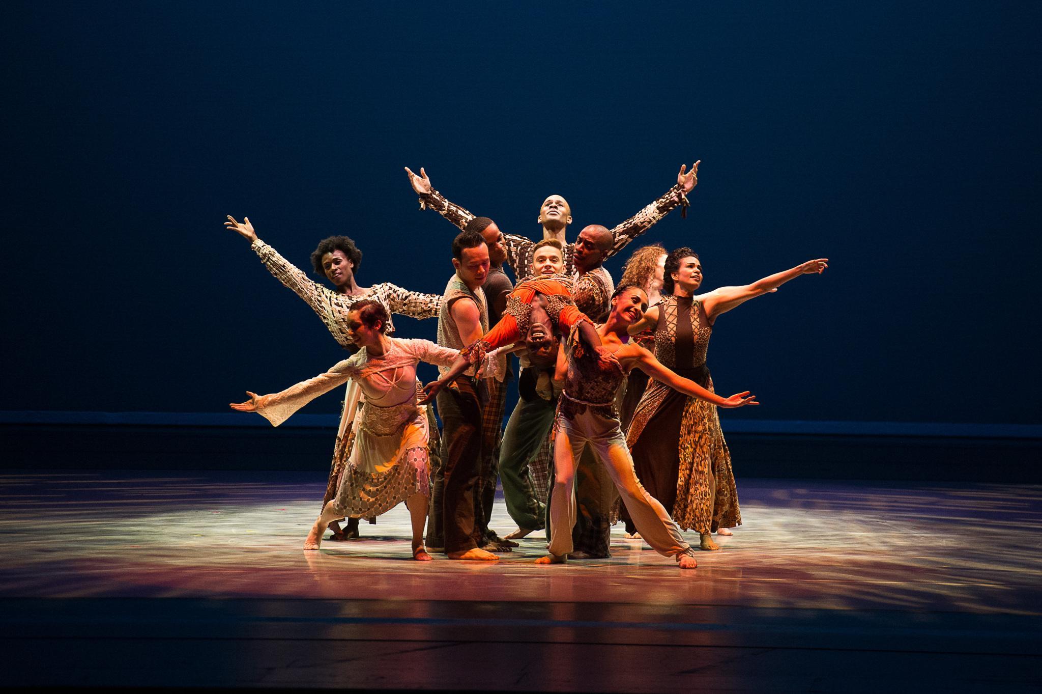 Alvin Ailey American Dance Theater in Matthew Rushing's ODETTA